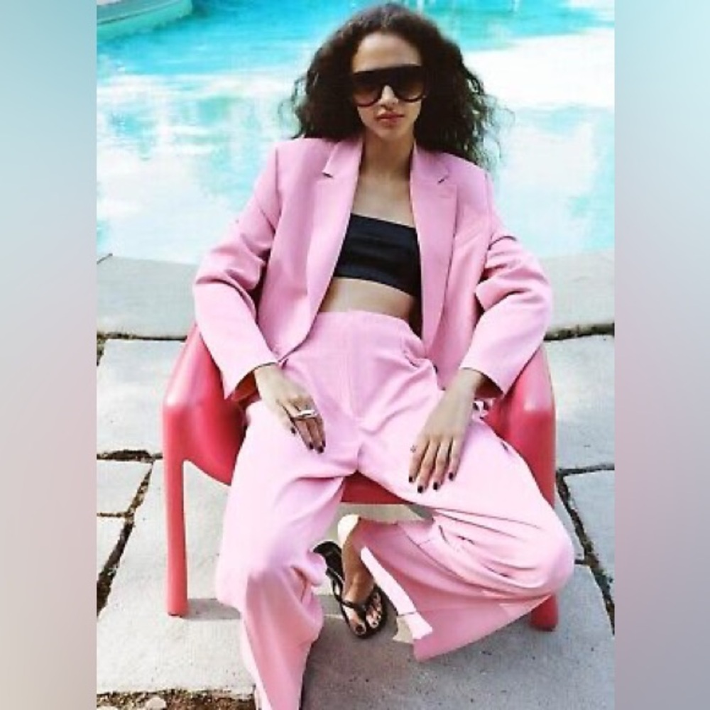 Zara set straight cut blazer and pleated pants - Picture 4 of 9